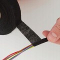 TESA Taśma PET izolacyjna parciana z meszkiem gładka czarna 25m x 15mm